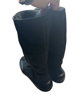 vintage UGG Black  ultra Tall Classic Boots 5420 mens 12 sheepskin lined new zea